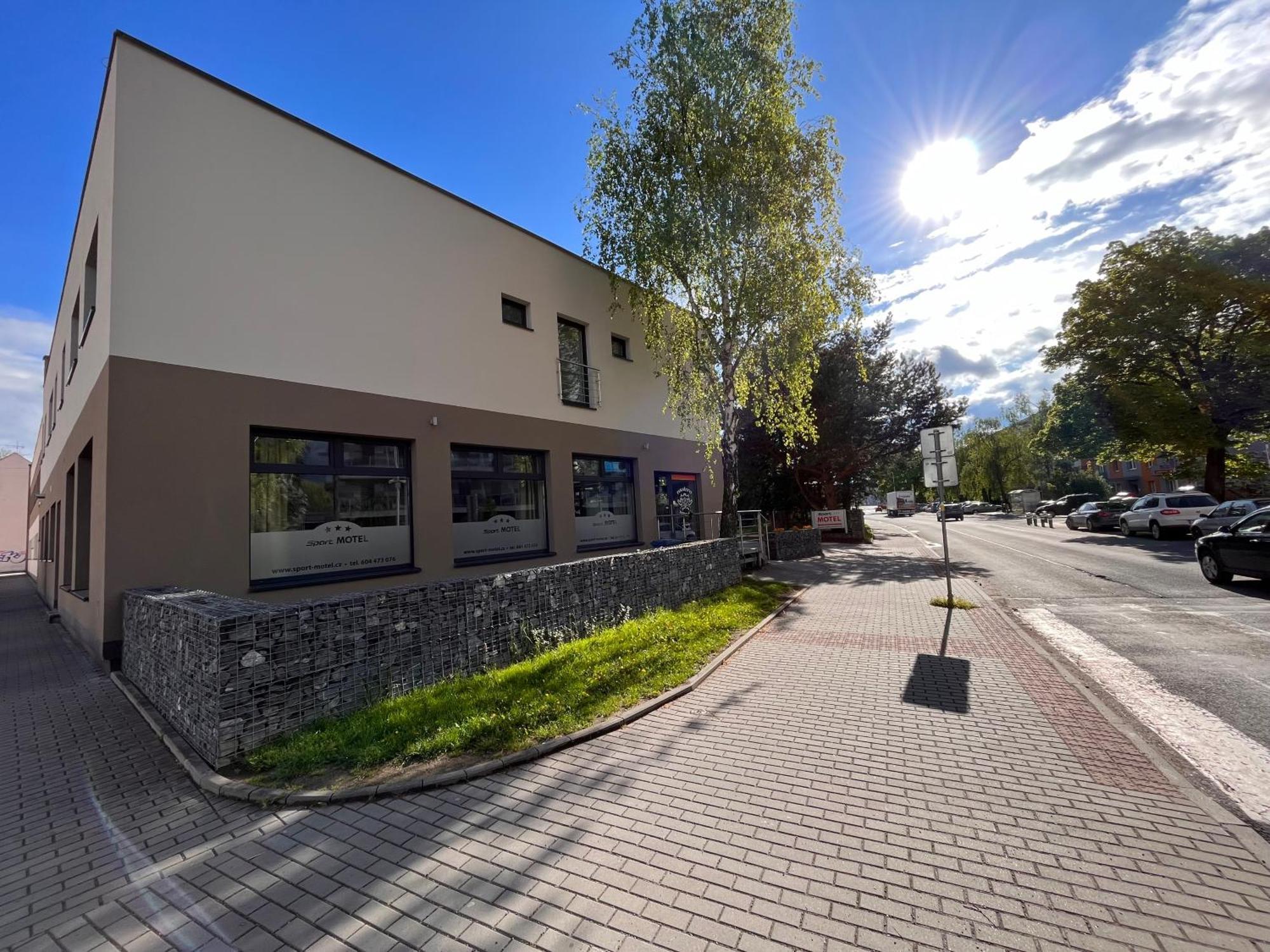 Sport Hotel Centrum Valašské Meziříčí Exterior foto